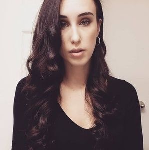 Meet your Posher, Victoria